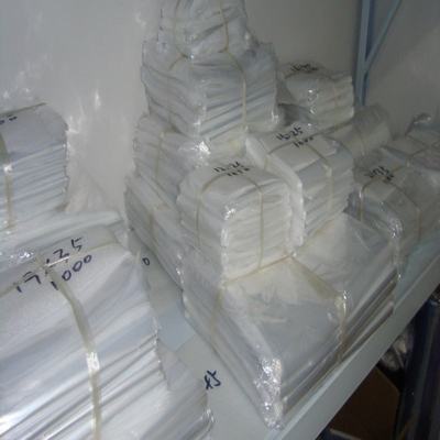 清仓特价！义乌市名优包装材料厂现货供应POF热收缩袋，30cmX45cm规格每百只仅17元